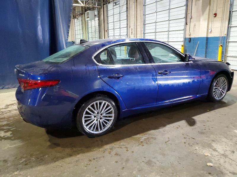 Photo 3 from auction – 2017 ALFA ROMEO GIULIA with VIN ZARFAEEN5H7558492