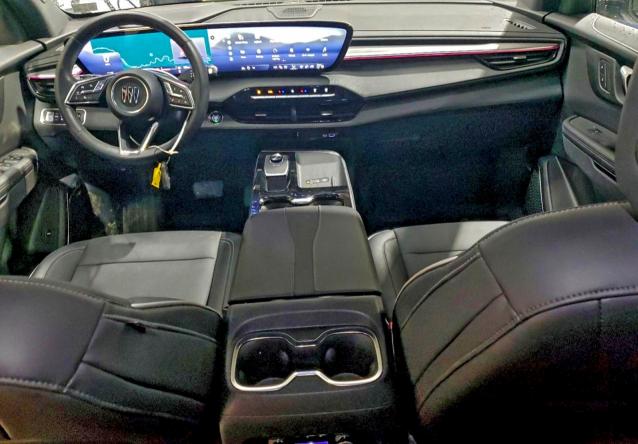 Фото 8 с аукциона – 2025 BUICK ENCLAVE PR с VIN 5GAEVARS7SJ200647
