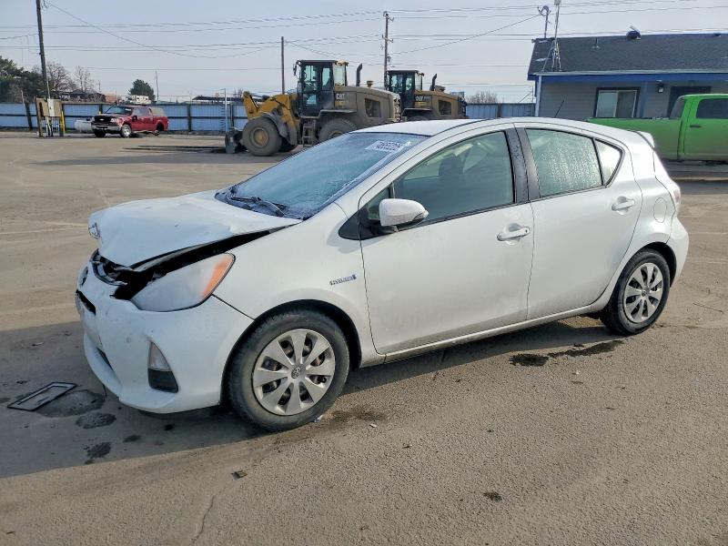 TOYOTA PRIUS C 2012 with VIN JTDKDTB31C1508580 - Photo from auction