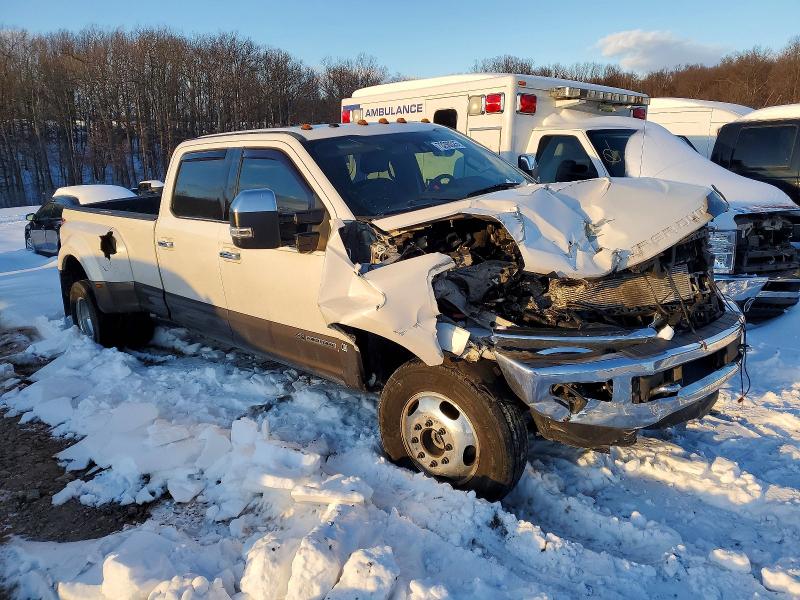 Photo 4 from auction – 2017 FORD F350 with VIN 1FT8W3DT2HEE89622