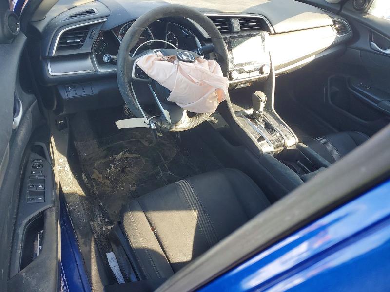 Photo 8 from auction – 2018 HONDA CIVIC EX with VIN 19XFC2F73JE044018