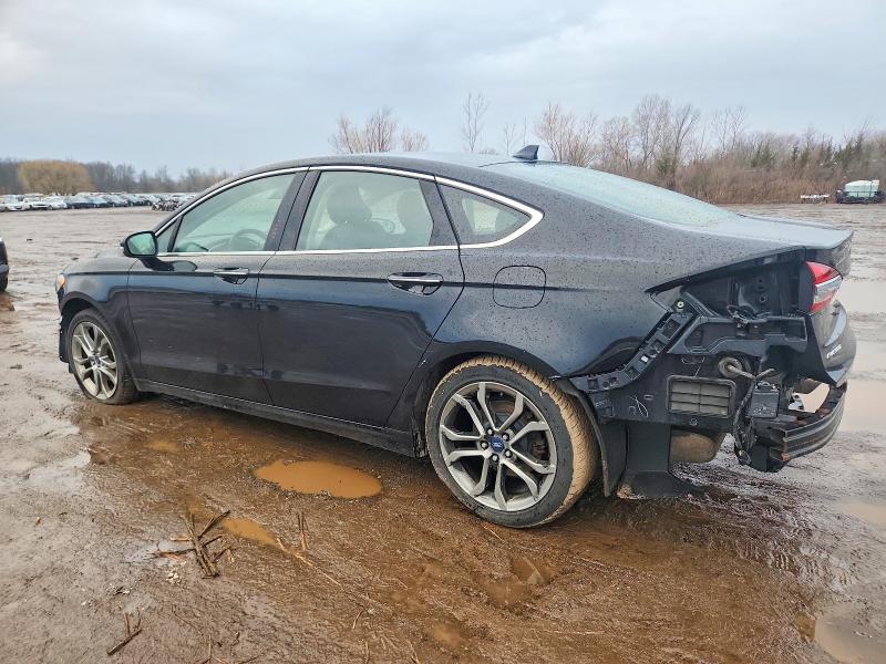 Photo 2 from auction – 2019 FORD FUSION SEL with VIN 3FA6P0CD8KR224629