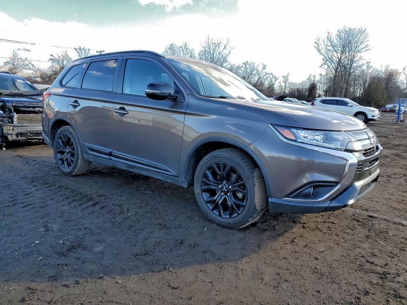 Photo 4 from auction – 2019 MITSUBISHI OUTLANDER with VIN JA4AZ3A34KZ029210