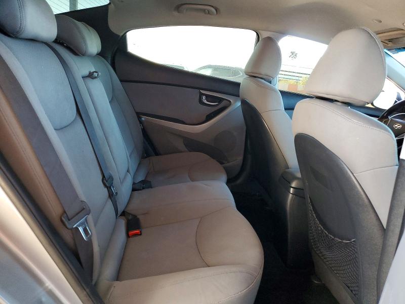 Photo 10 from auction – 2011 HYUNDAI ELANTRA GL with VIN KMHDH4AE1BU131618