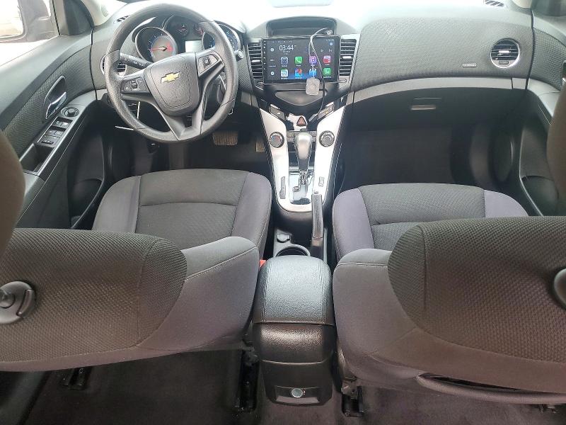 Photo 8 from auction – 2015 CHEVROLET CRUZE LT with VIN 1G1PC5SB0F7161085
