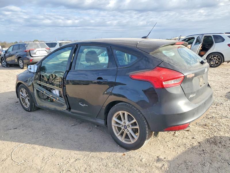 Photo 2 from auction – 2017 FORD FOCUS SE with VIN 1FADP3K20HL217237