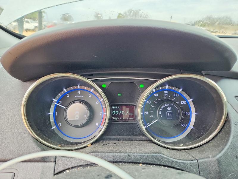 Photo 9 from auction – 2013 HYUNDAI SONATA with VIN 5NPEB4AC9DH507827