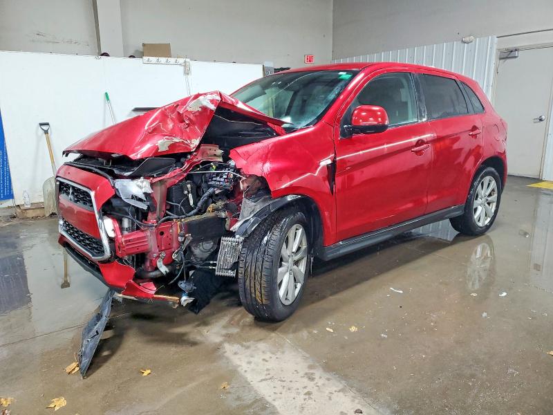 MITSUBISHI OUTLANDER 2015 مع رقم تعريف المركبة 4A4AP3AUXFE035541 - صورة من المزاد