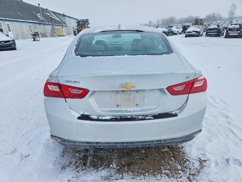 Photo 6 from auction – 2018 CHEVROLET MALIBU with VIN 1G1ZD5ST5JF105351