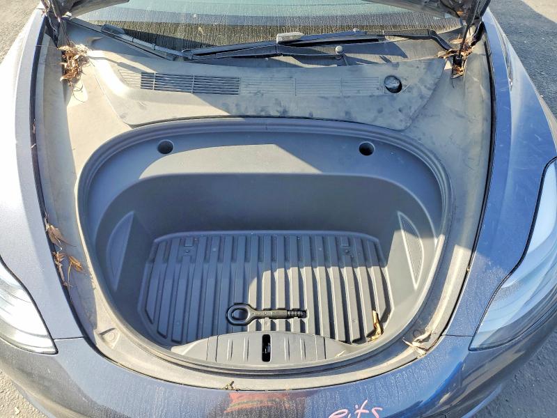 Photo 11 from auction – 2023 TESLA MODEL 3 with VIN 5YJ3E1EB9PF618704