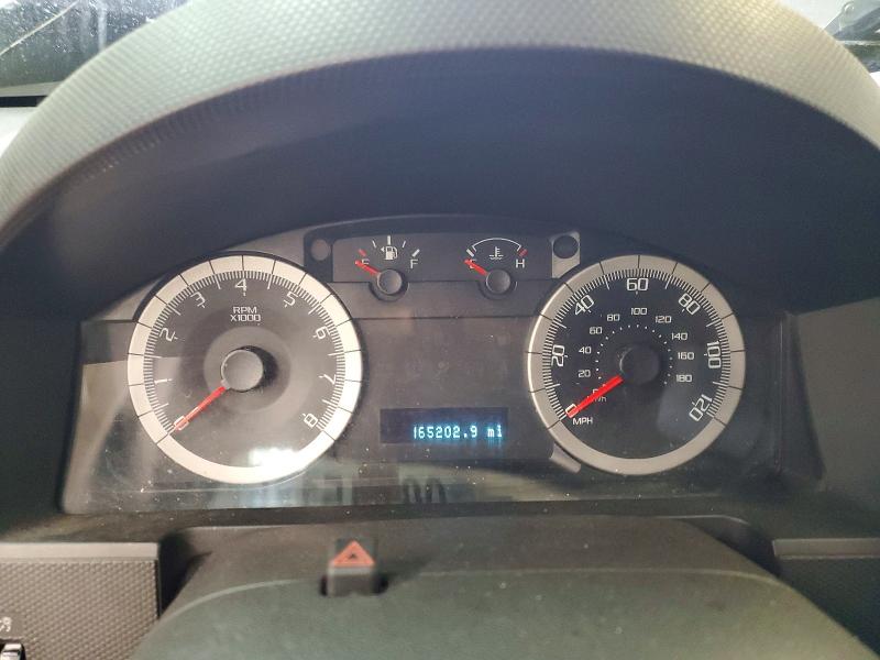 Photo 9 from auction – 2008 FORD ESCAPE with VIN 1FMCU94168KB77673
