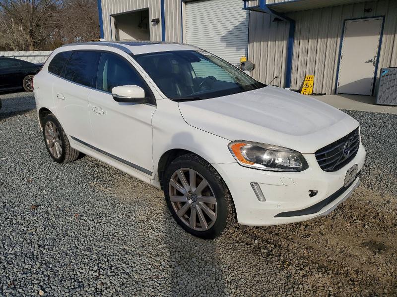 Photo 4 from auction – 2017 VOLVO XC60 with VIN YV440MDU0H2178154