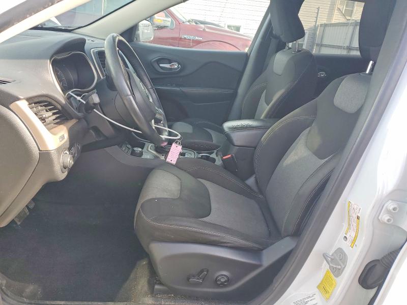 Photo 7 from auction – 2014 JEEP CHEROKEE L with VIN 1C4PJMCB6EW183666