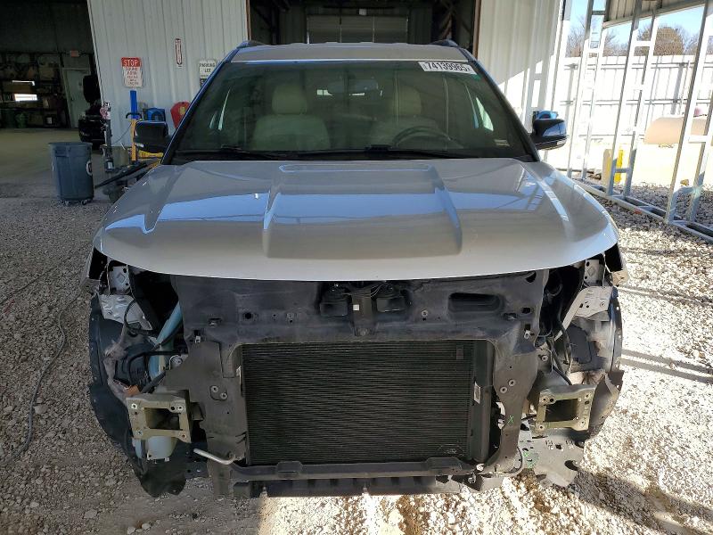 Photo 5 from auction – 2016 FORD EXPLORER with VIN 1FM5K8D83GGA97478