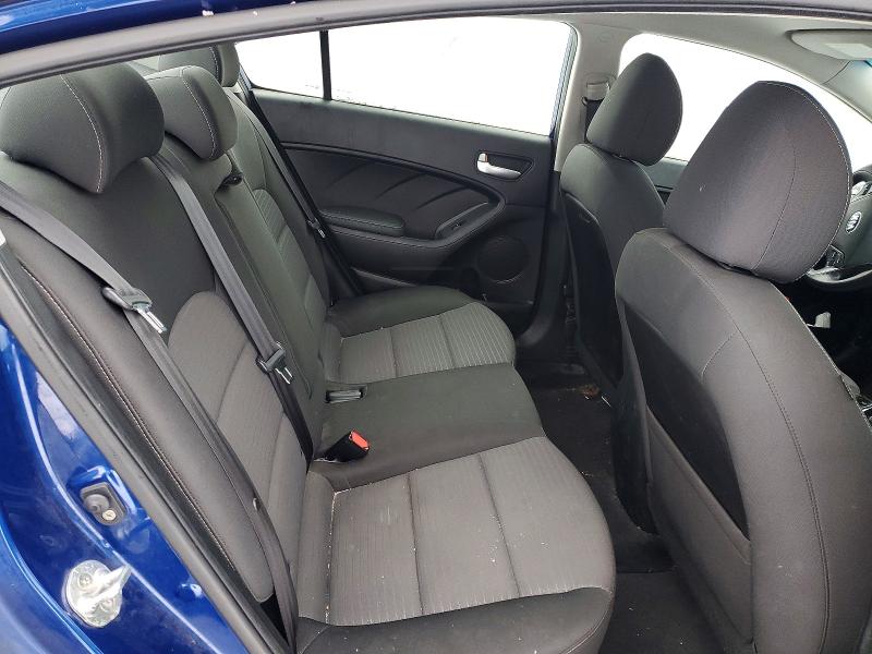Photo 10 from auction – 2018 KIA FORTE LX with VIN 3KPFL4A75JE191587