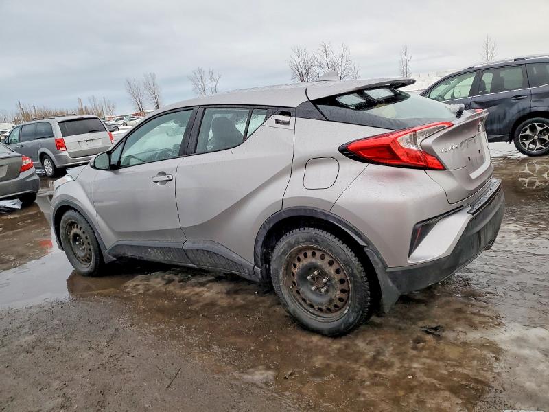 Photo 2 from auction – 2019 TOYOTA C-HR XLE with VIN NMTKHMBX7KR081127