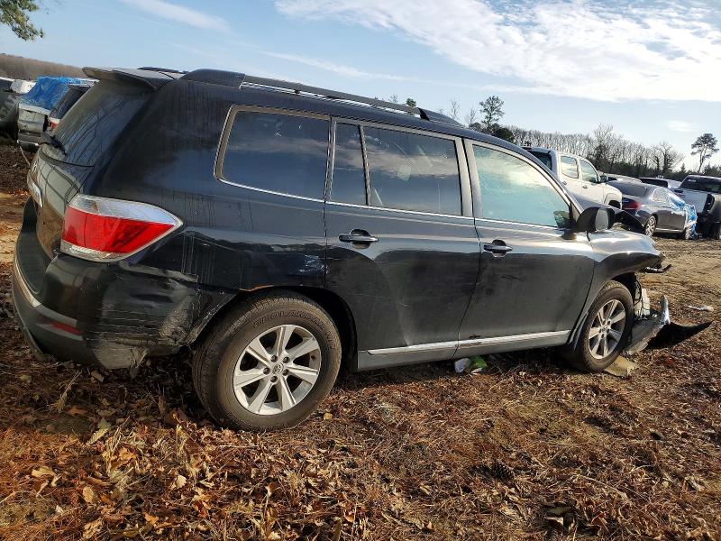Photo 3 from auction – 2012 TOYOTA HIGHLANDER with VIN 5TDBK3EH1CS131426
