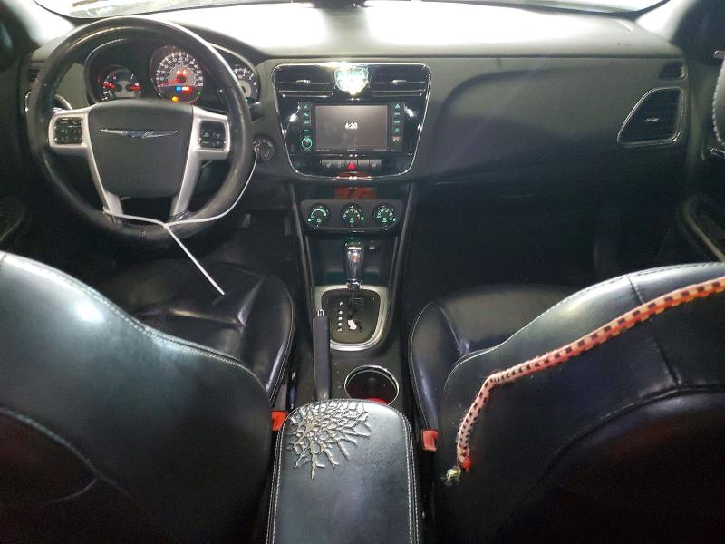 Photo 8 from auction – 2011 CHRYSLER 200 LIMITE with VIN 1C3BC2FG3BN518596