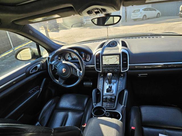 Photo 9 from auction – 2013 PORSCHE CAYENNE GT with VIN WP1AD2A29DLA74833
