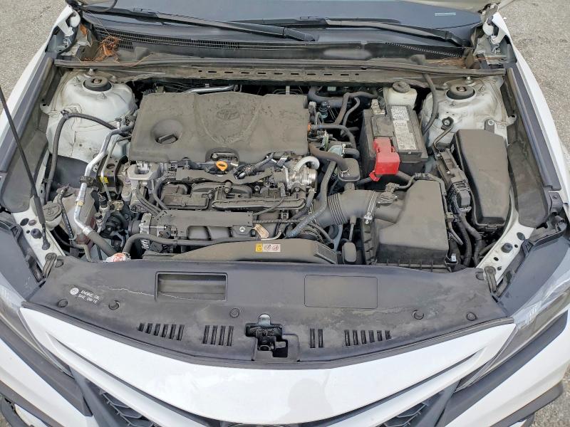 Photo 11 from auction – 2022 TOYOTA CAMRY with VIN 4T1G11AK0NU060180