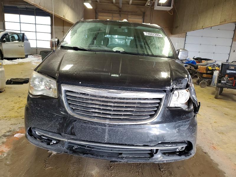 Photo 5 from auction – 2011 CHRYSLER TOWN & COUNTRY with VIN 2A4RR8DG9BR746758