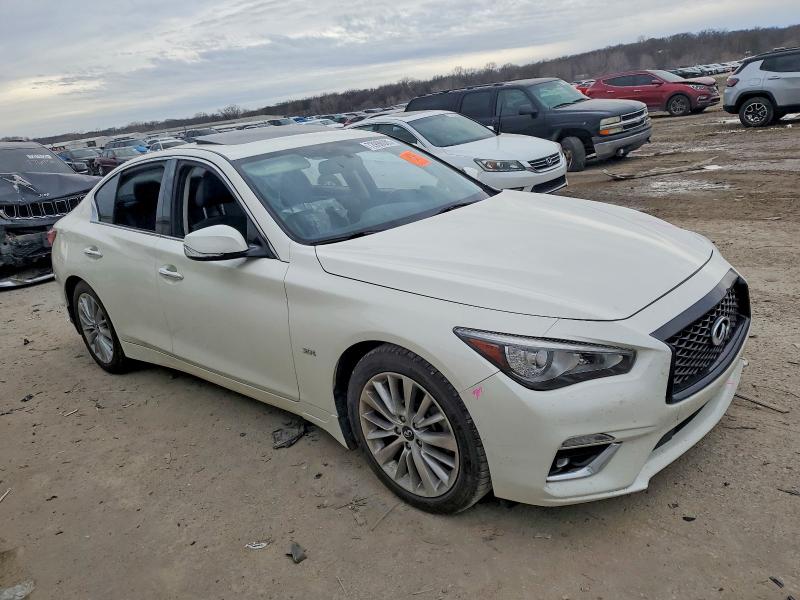 Photo 4 from auction – 2019 INFINITI Q50 LUXE with VIN JN1EV7AP5KM515229