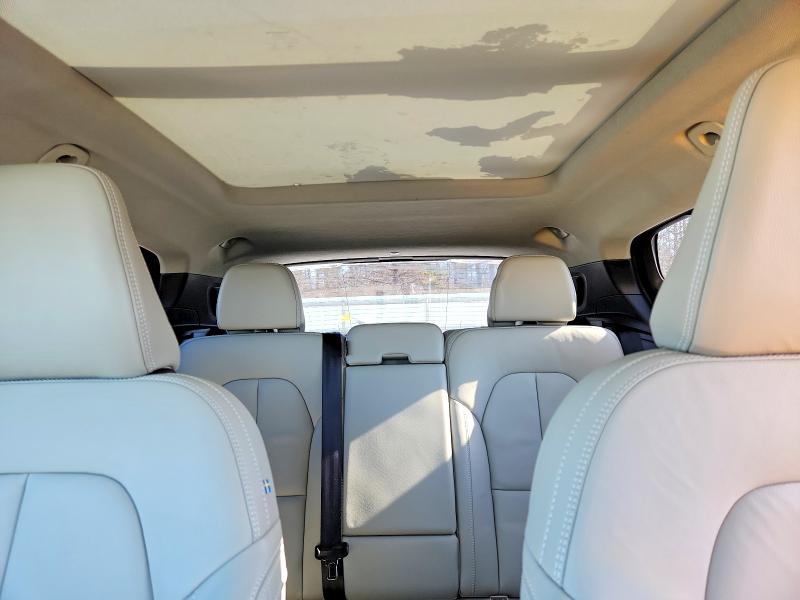 Photo 10 from auction – 2022 VOLVO XC40 with VIN YV4162UK2N2734822