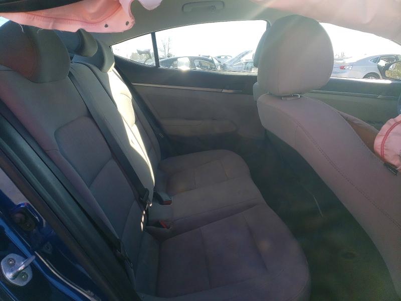 Photo 10 from auction – 2017 HYUNDAI ELANTRA with VIN 5NPD84LF8HH014082