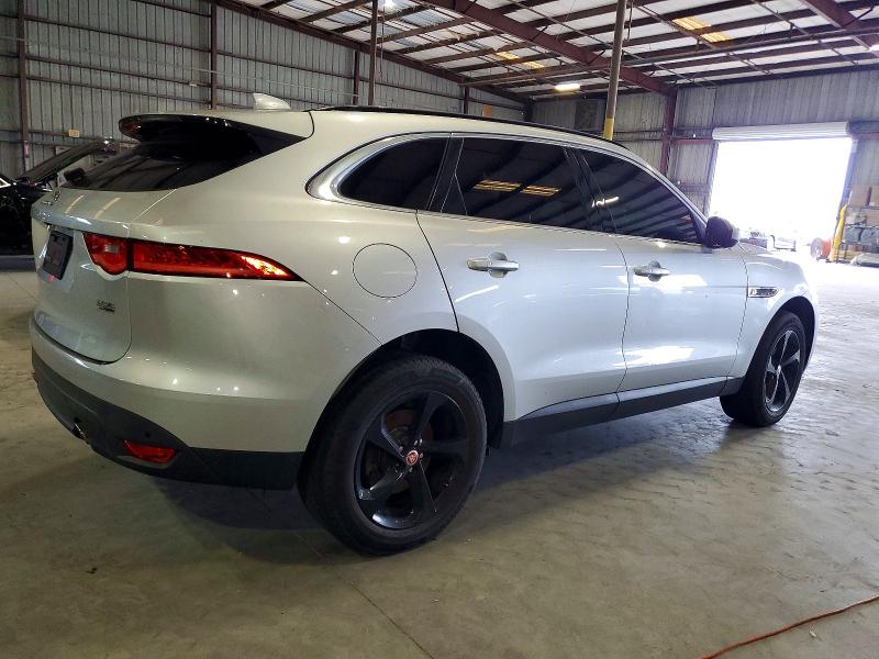 Photo 3 from auction – 2019 JAGUAR F-PACE PRE with VIN SADCJ2FX7KA601269
