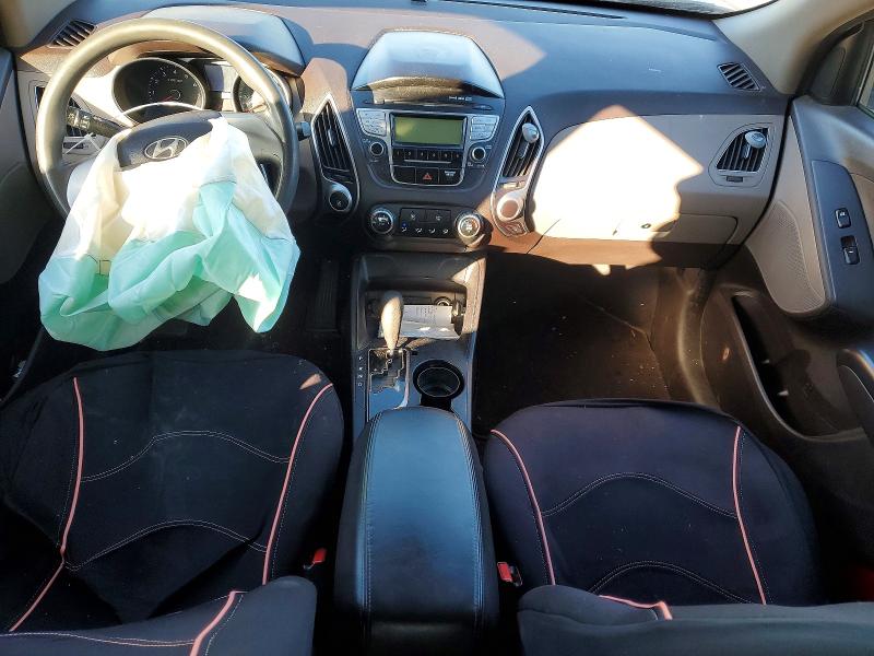 Photo 8 from auction – 2011 HYUNDAI TUCSON with VIN KM8JT3ABXBU243111