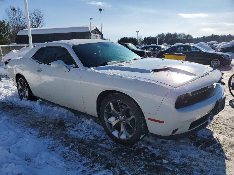Photo 4 from auction – 2016 DODGE CHALLENGER with VIN 2C3CDZAG3GH289399