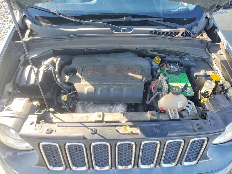 Photo 12 from auction – 2017 JEEP RENEGADE with VIN ZACCJABB6HPF08526
