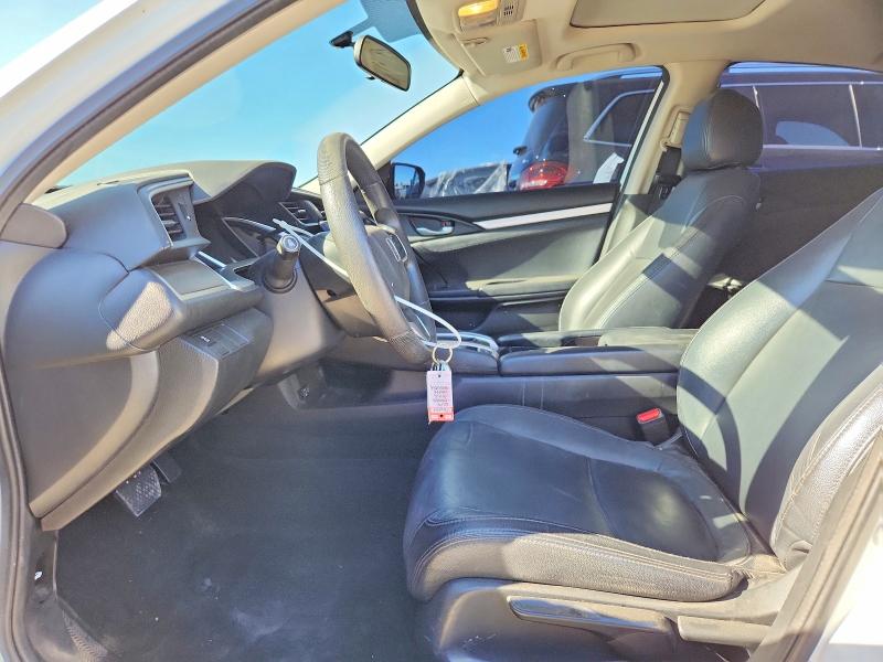 Photo 7 from auction – 2017 HONDA CIVIC EX with VIN 2HGFC2F77HH561693
