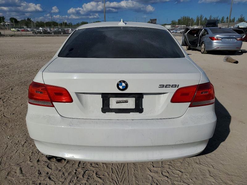 Photo 6 from auction – 2008 BMW 328 I with VIN WBAWB33588P135305