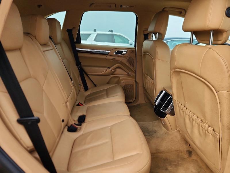 Photo 11 from auction – 2012 PORSCHE CAYENNE S with VIN WP1AB2A2XCLA40825