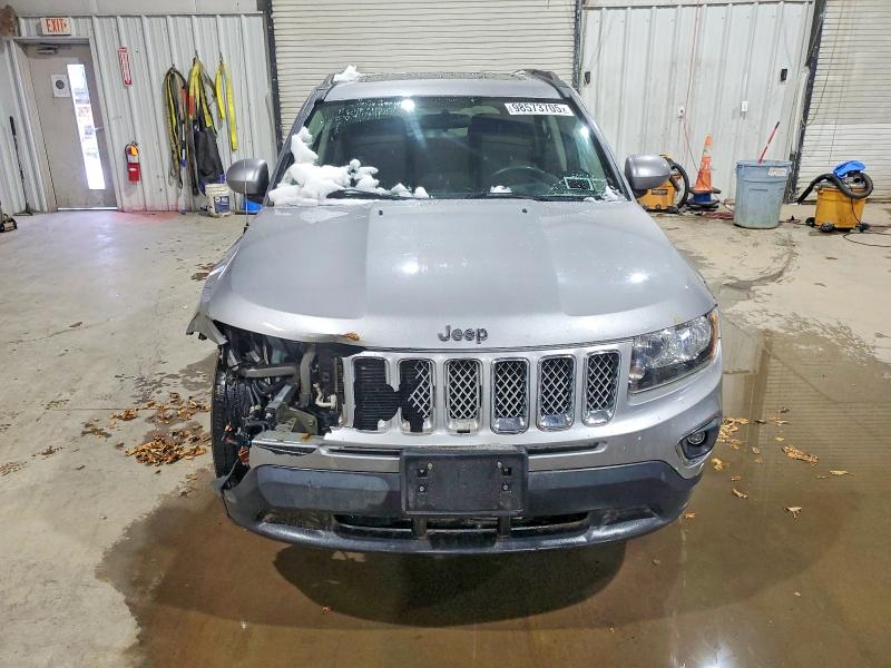 Photo 5 from auction – 2015 JEEP COMPASS LA with VIN 1C4NJDEB7FD117516