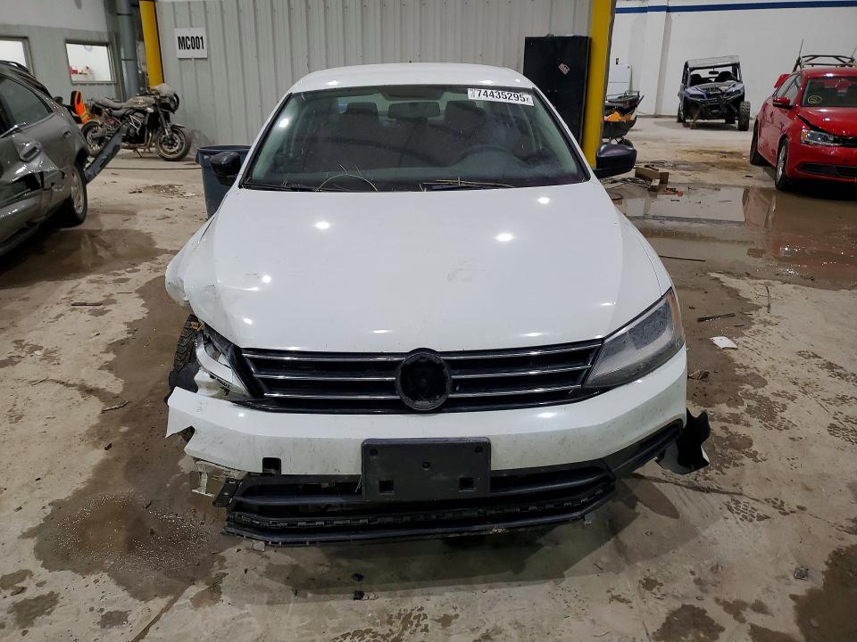 Photo 5 from auction – 2016 VOLKSWAGEN JETTA with VIN 3VW267AJ6GM384944