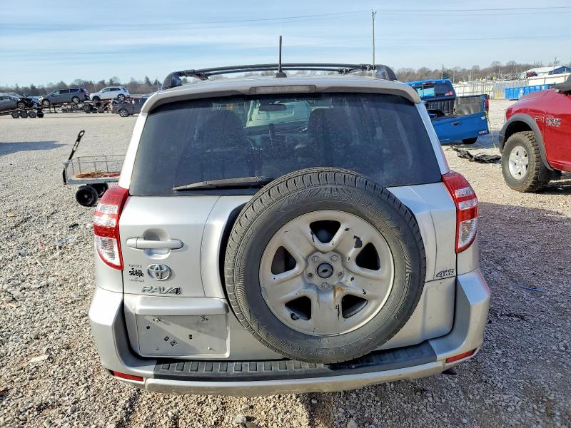 Photo 6 from auction – 2012 TOYOTA RAV4 with VIN 2T3BF4DV6CW197213