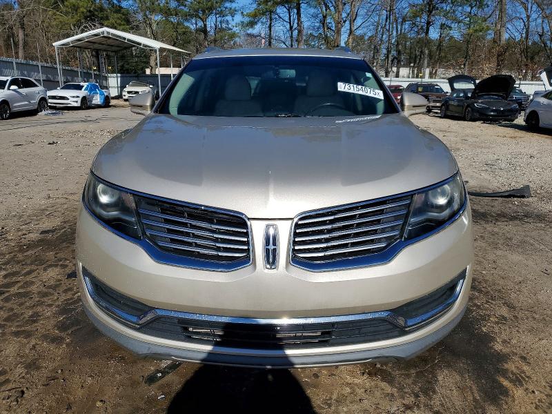 Photo 5 from auction – 2017 LINCOLN MKX with VIN 2LMPJ6KP5HBL35001