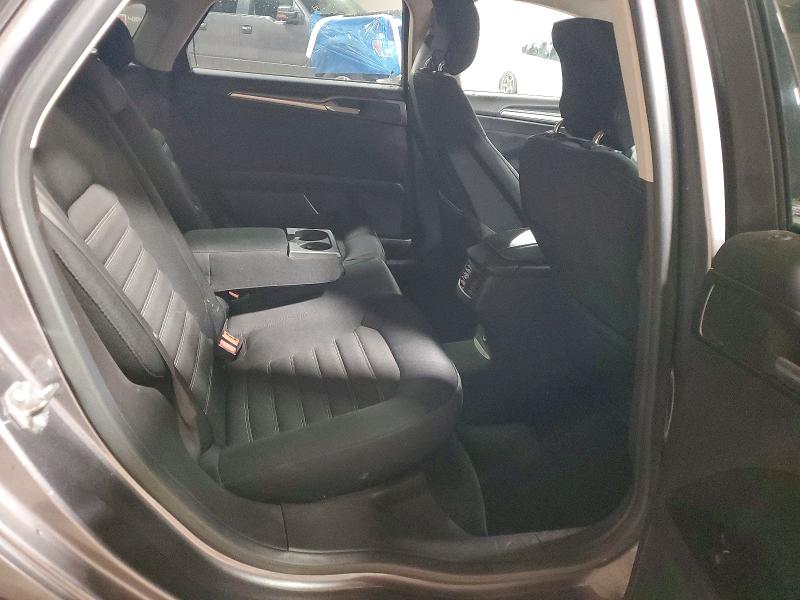 Photo 9 from auction – 2014 FORD FUSION SE with VIN 3FA6P0HD5ER288575