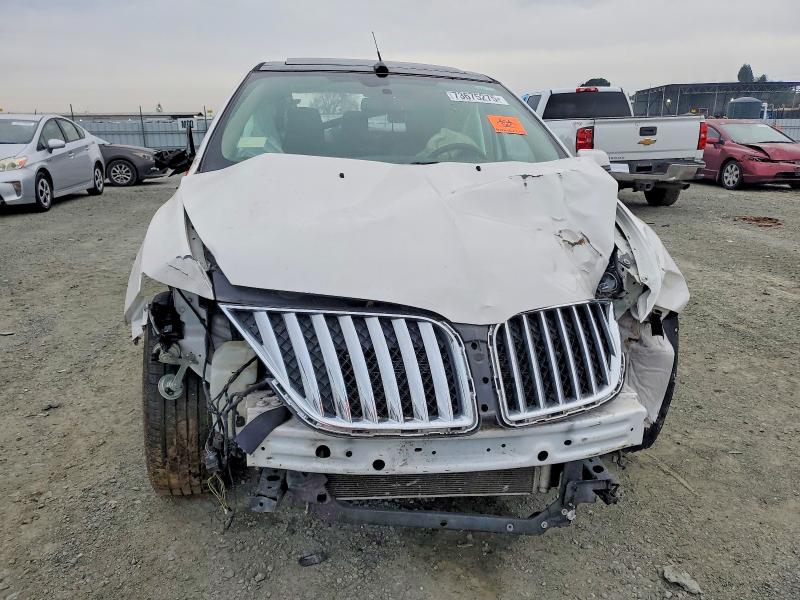 Photo 5 from auction – 2013 LINCOLN MKX with VIN 2LMDJ6JKXDBL28838