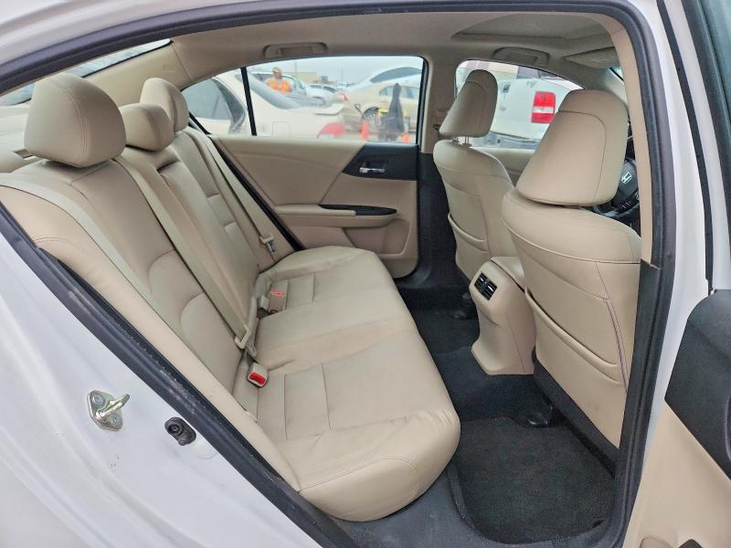Photo 10 from auction – 2015 HONDA ACCORD with VIN 1HGCR6F7XFA009920