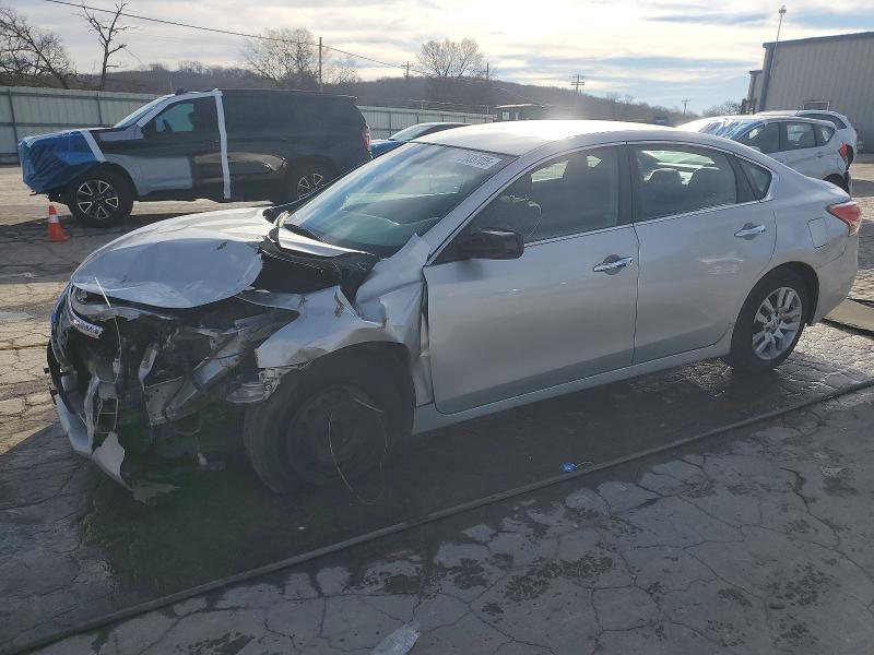 NISSAN ALTIMA 2.5 2013 with VIN 1N4AL3AP8DN519286 - Photo from auction