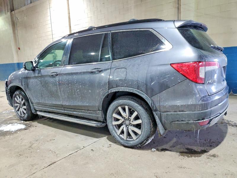 Photo 2 from auction – 2019 HONDA PILOT with VIN 5FNYF5H40KB015365