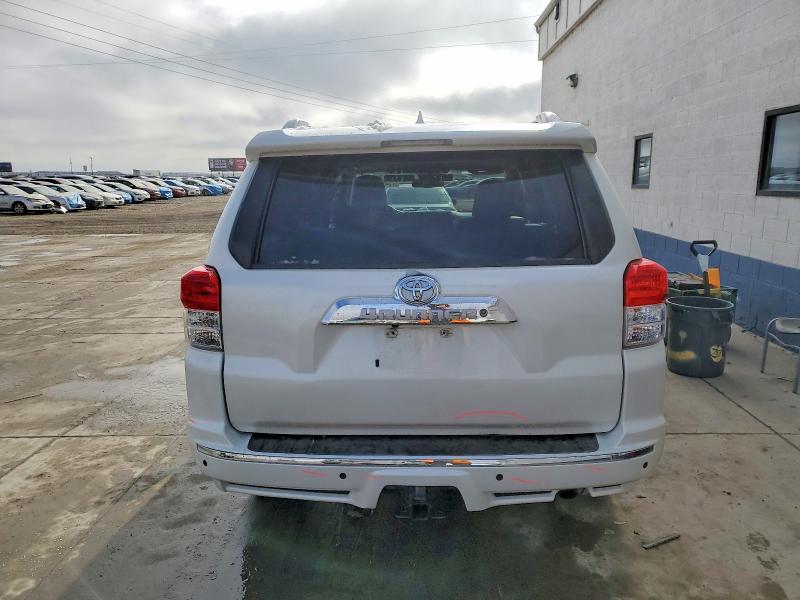 Photo 6 from auction – 2010 TOYOTA 4RUNNER SR with VIN JTEBU5JR4A5025474