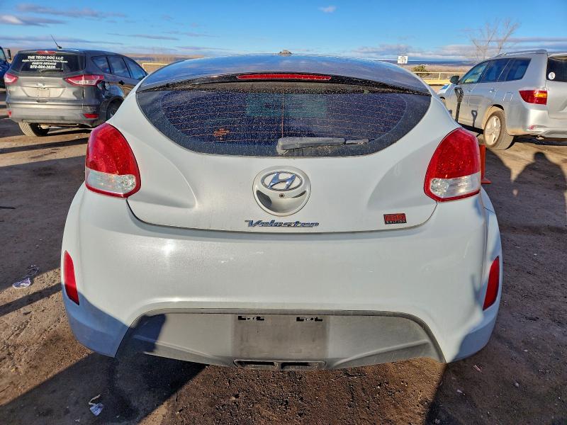 Photo 6 from auction – 2014 HYUNDAI VELOSTER with VIN KMHTC6AD1EU213981