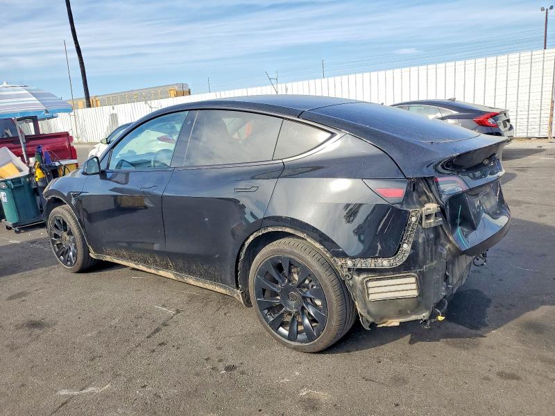 Photo 2 from auction – 2020 TESLA MODEL Y with VIN 5YJYGDEF7LF037121