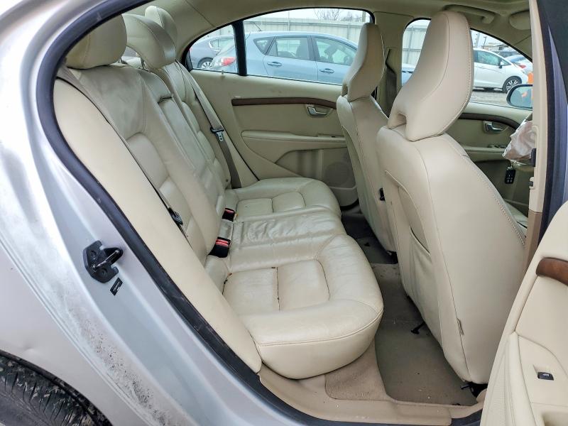 Photo 10 from auction – 2010 VOLVO S80 with VIN YV1992AHXA1132413