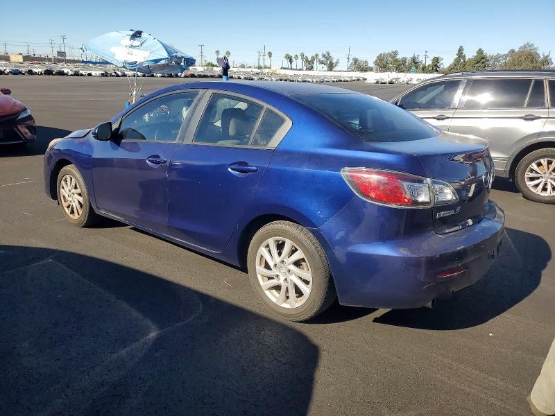 Photo 2 from auction – 2012 MAZDA 3 with VIN JM1BL1VG7C1511604