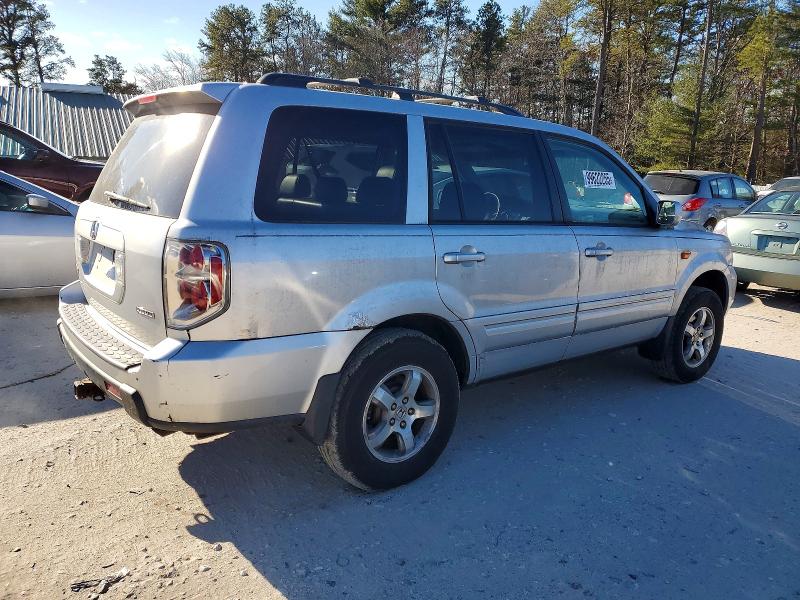 Photo 3 from auction – 2006 HONDA PILOT EX with VIN 2HKYF18756H515287